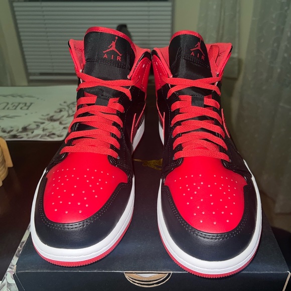 Air Jordan 1 Mid men’s size 11 new - Picture 5 of 8